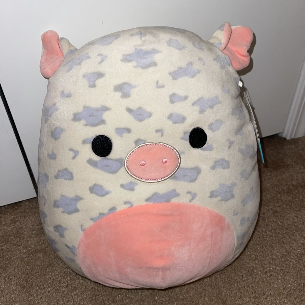 Rosie squishmallow